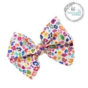 Girls leopard pattern fabric hair bow